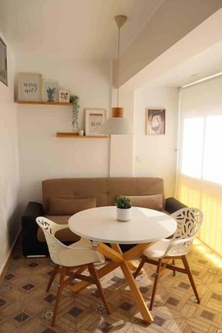 Precioso Apartamento Con Vistas Al Mar. Piscina. บาเลนเซีย ภายนอก รูปภาพ